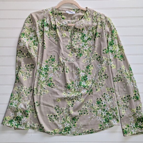 2/$30 Calvin Klein  Tan Green Floral Long Sleeve V-neck Blouse with stretch  L - Picture 2 of 8